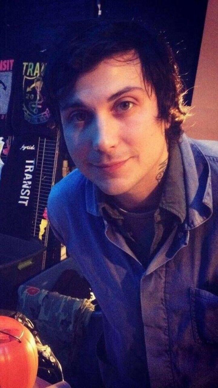 Create Perfect Frank Iero Facts